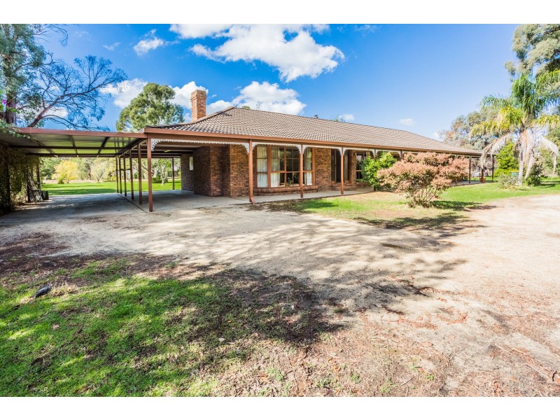 17 Maiden Smith Drive, Moama NSW 2731