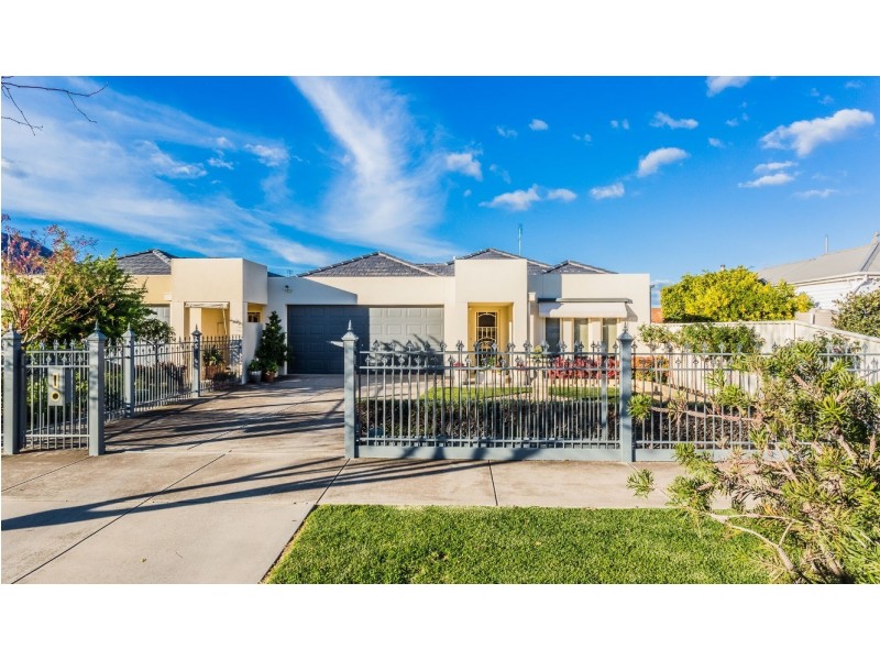 2/52 Hare Street, Echuca VIC 3564