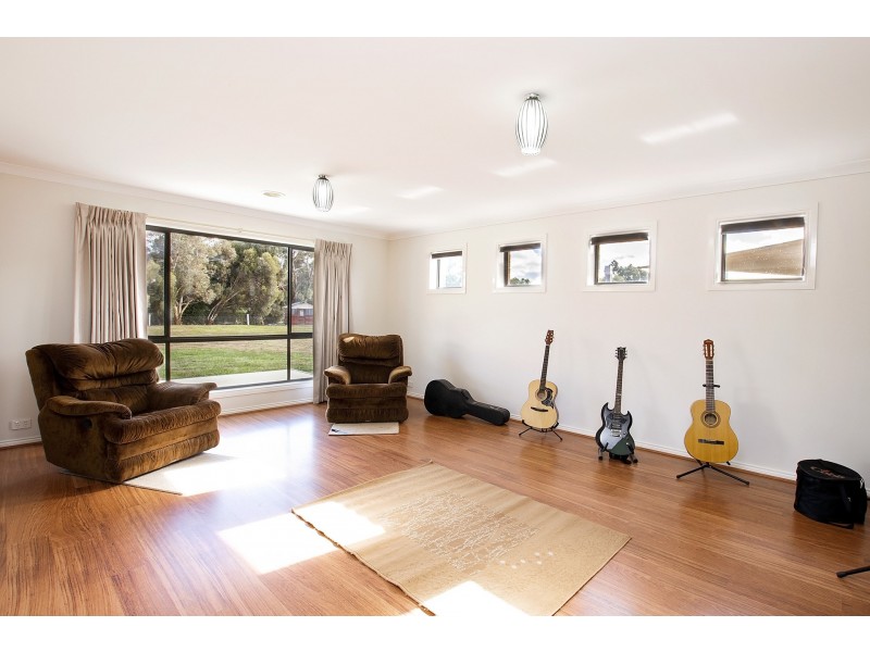 59 Chelsworth Drive, Echuca VIC 3564