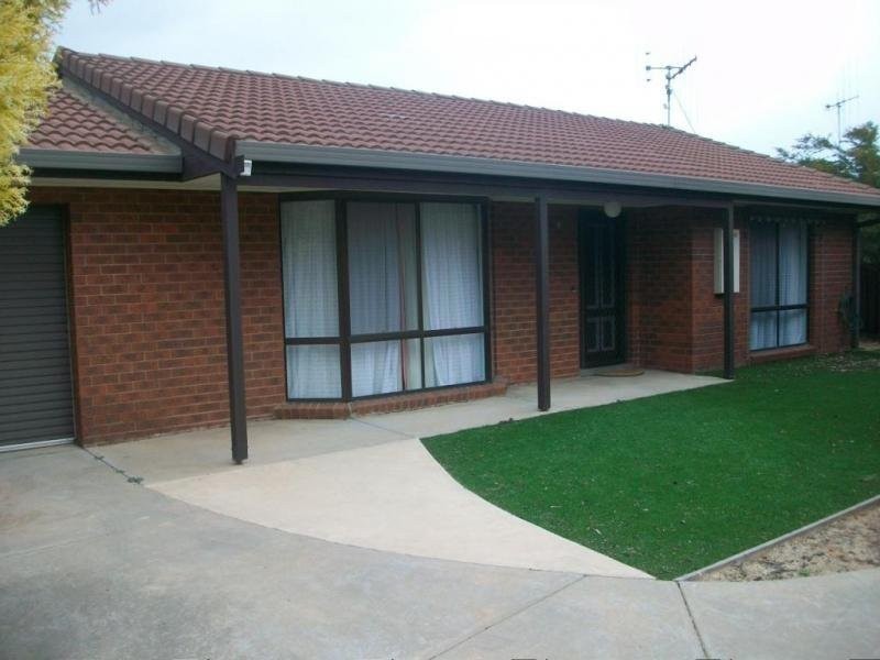 2/205 Eyre Street, Echuca VIC 3564