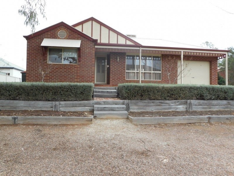 1/63A Landsborough, Echuca VIC 3564