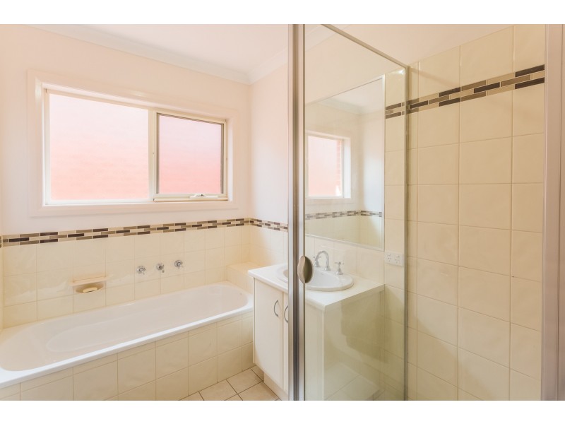 3/2 Lomond Court, Moama NSW 2731