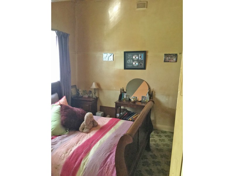 11 Conargo Street, Mathoura NSW 2710