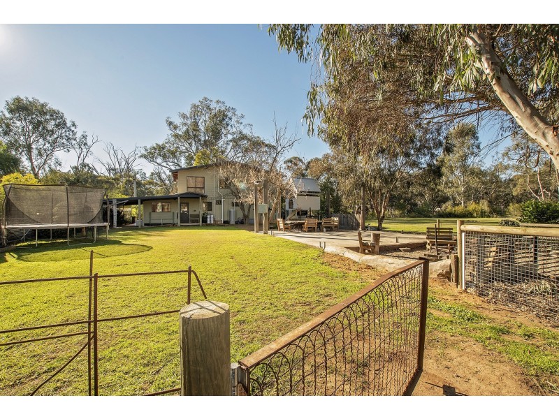 265 Campaspe Esplanade, Echuca VIC 3564