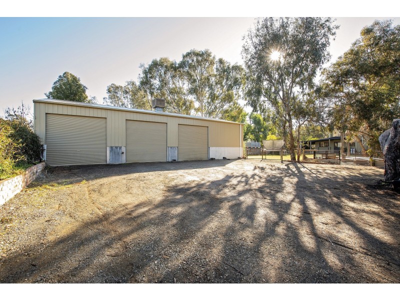 265 Campaspe Esplanade, Echuca VIC 3564