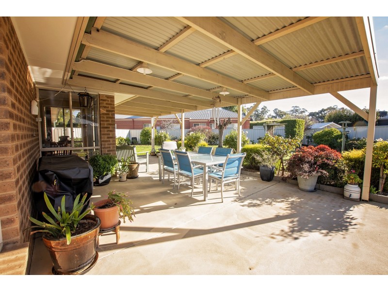 9 Dundee Court, Moama NSW 2731