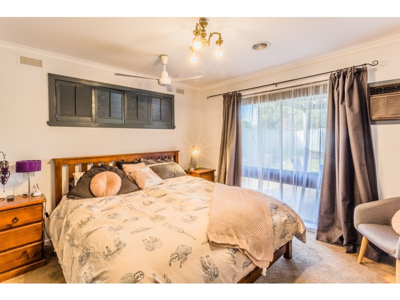 9 Evans Court, Echuca VIC 3564