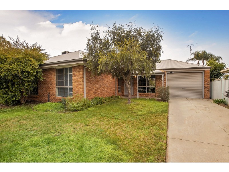 16 Rob Roy Court, Echuca VIC 3564