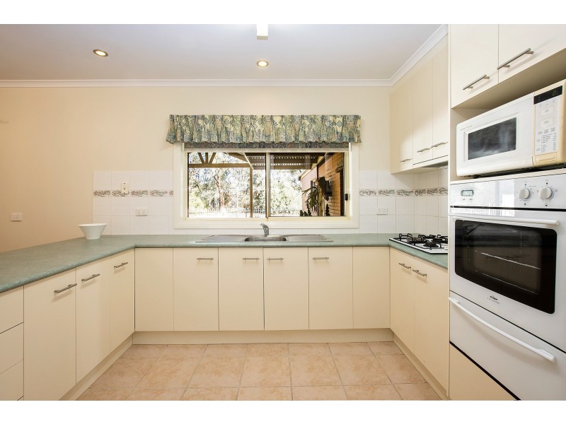 2 Fawkner Court, Echuca VIC 3564