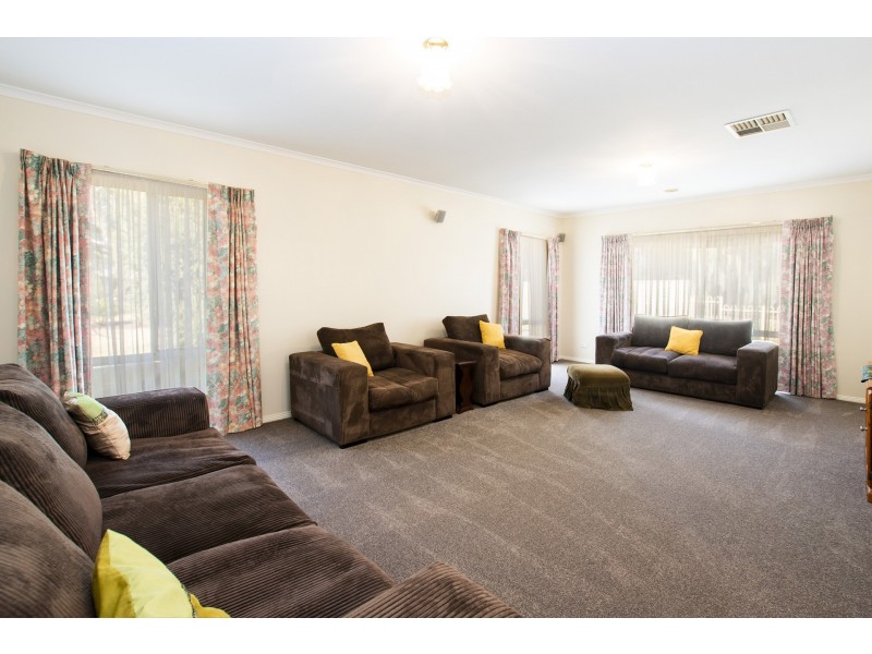 2 Fawkner Court, Echuca VIC 3564