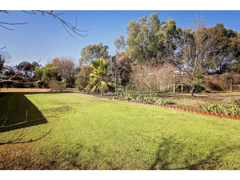2 Fawkner Court, Echuca VIC 3564