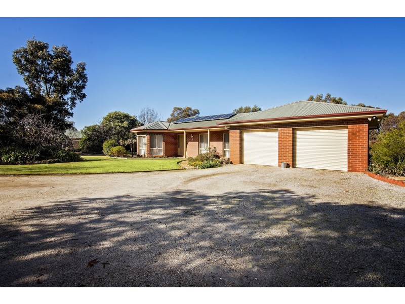 2 Fawkner Court, Echuca VIC 3564