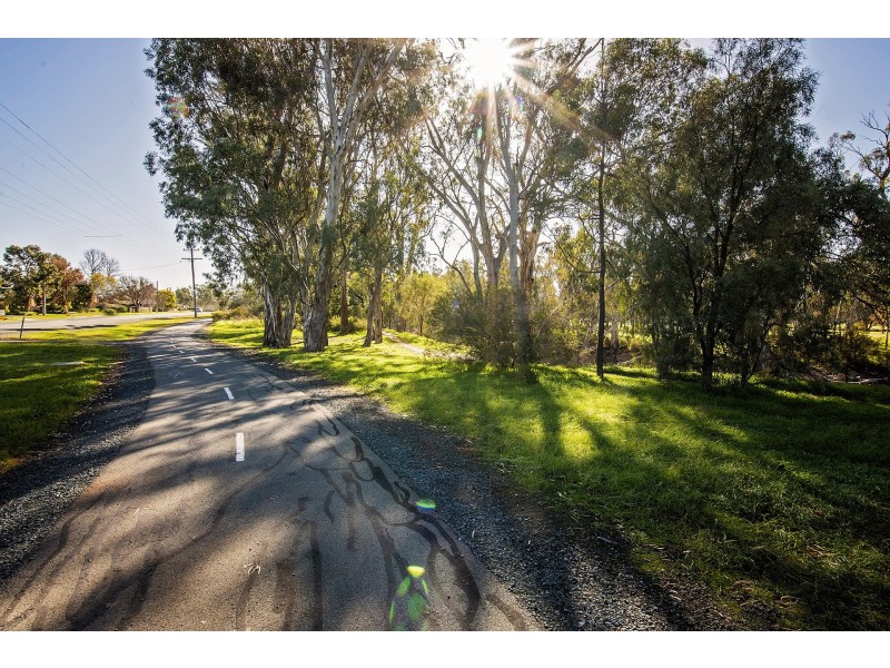 10 Stratton Court, Echuca VIC 3564