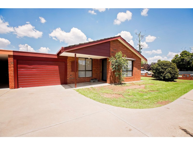 1/30 Premier Street, Echuca VIC 3564