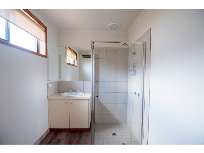 1/30 Premier Street, Echuca VIC 3564