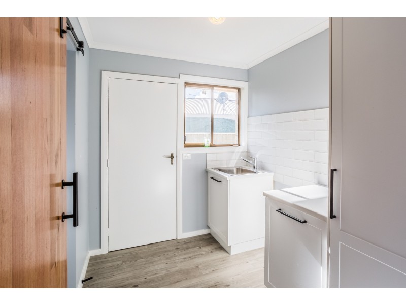 28 Regent Street, Moama NSW 2731