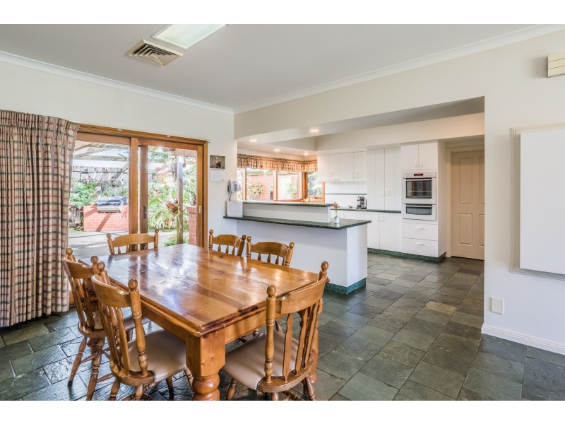 16 Kilkerrin Drive, Moama NSW 2731