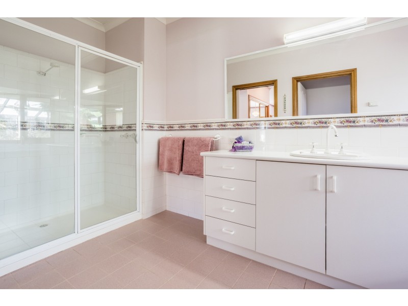 16 Kilkerrin Drive, Moama NSW 2731