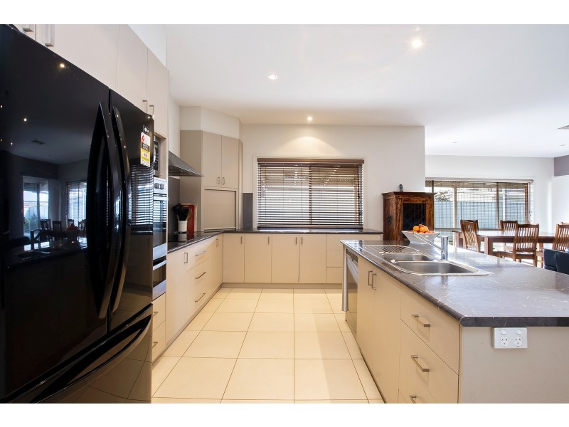 3 Kinross Court, Moama NSW 2731