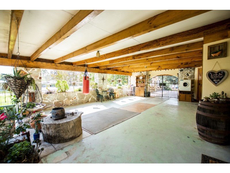 17 Bynan Street, Echuca VIC 3564