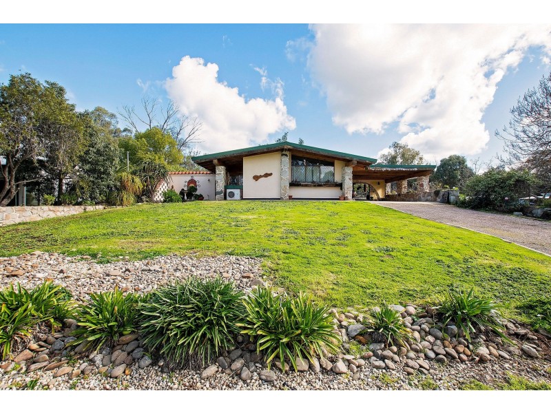 17 Bynan Street, Echuca VIC 3564