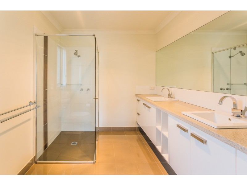 27 Lynch Drive, Echuca VIC 3564