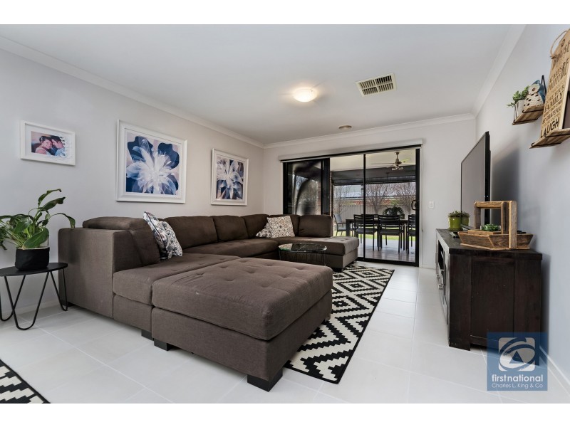4 Struve Court, Echuca VIC 3564