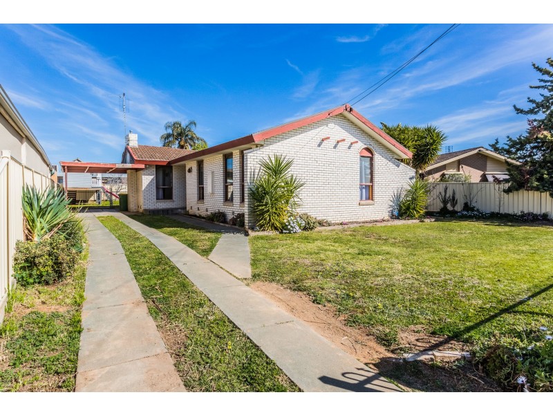 3 Rutley Crescent, Echuca VIC 3564