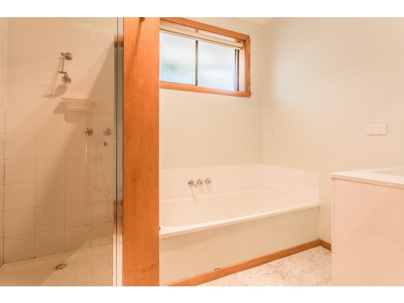 3 Rutley Crescent, Echuca VIC 3564