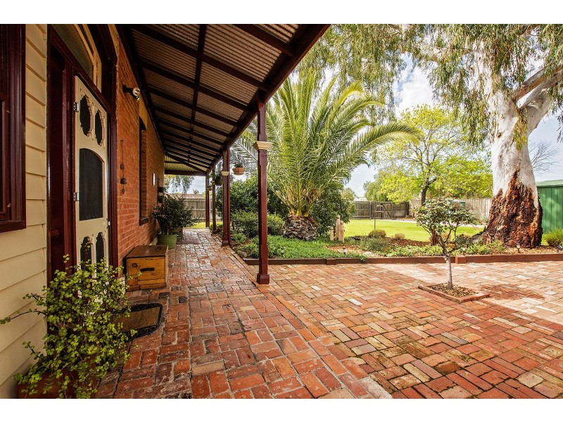 67 Hovell Street, Echuca VIC 3564