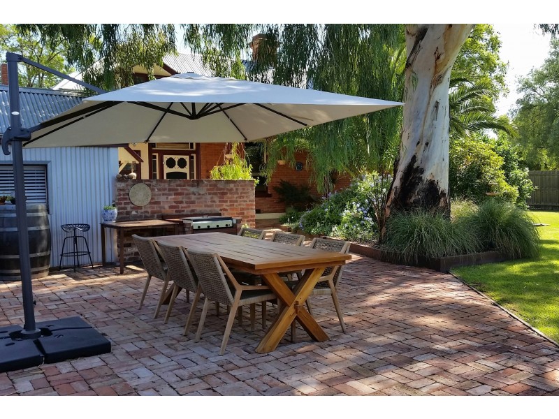 67 Hovell Street, Echuca VIC 3564