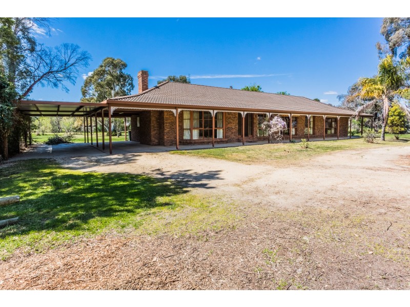 17 Maidensmith Drive, Moama NSW 2731