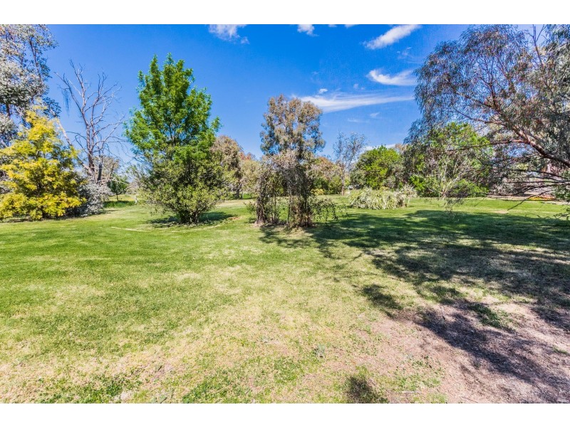 17 Maidensmith Drive, Moama NSW 2731