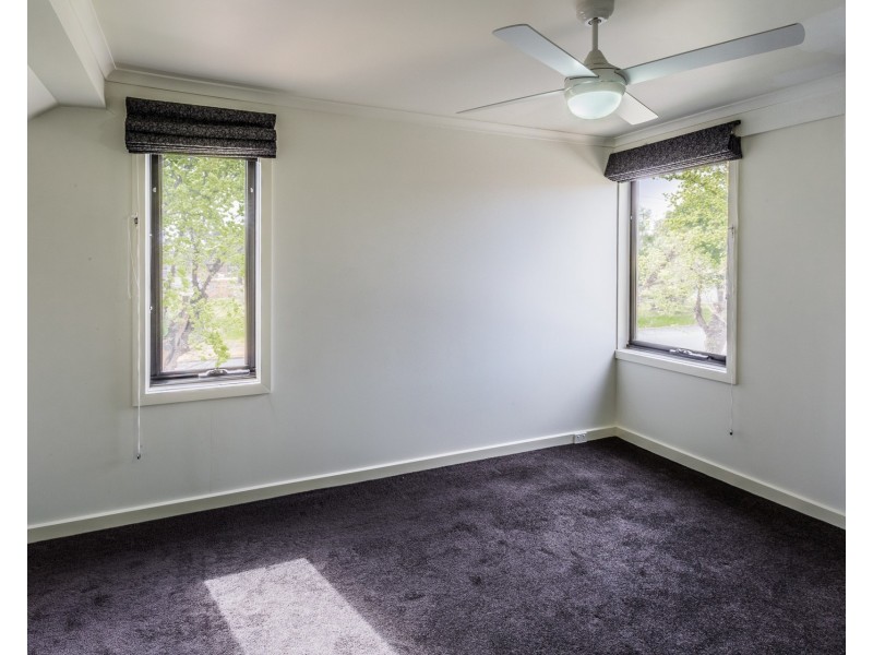 1/11 Crofton Street, Echuca VIC 3564
