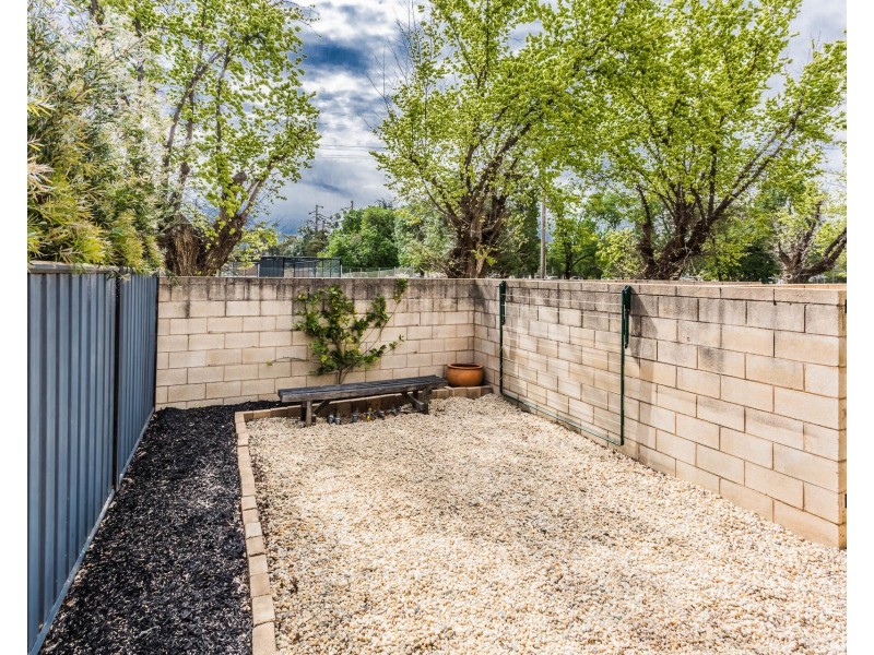1/11 Crofton Street, Echuca VIC 3564