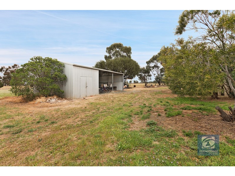 1364 Simmie Road, Echuca VIC 3564