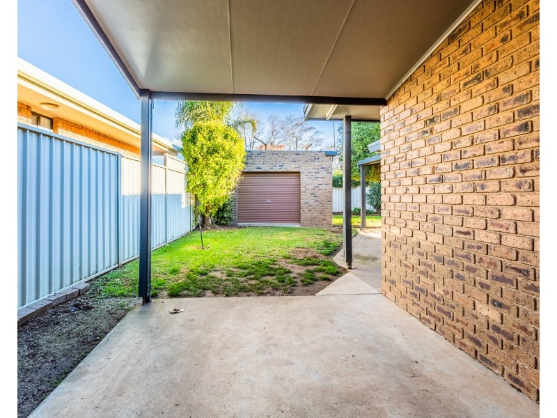 61 Lawson Drive, Moama NSW 2731