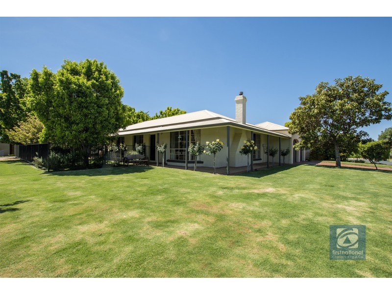 6 Canberra Court, Moama NSW 2731