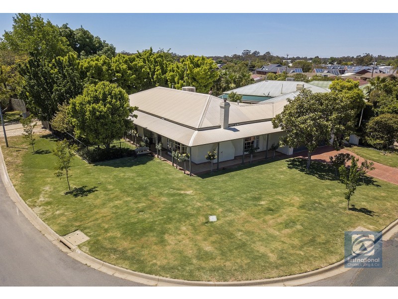 6 Canberra Court, Moama NSW 2731