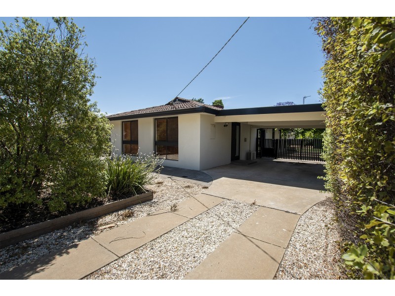 66 Crossen Street, Echuca VIC 3564