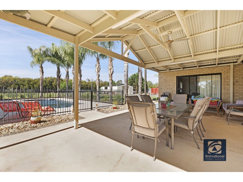 33 Chelsworth Drive, Echuca VIC 3564