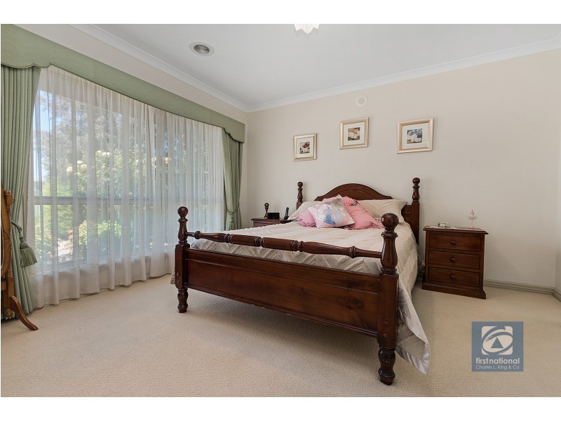29 Woodlands Circuit, Echuca VIC 3564