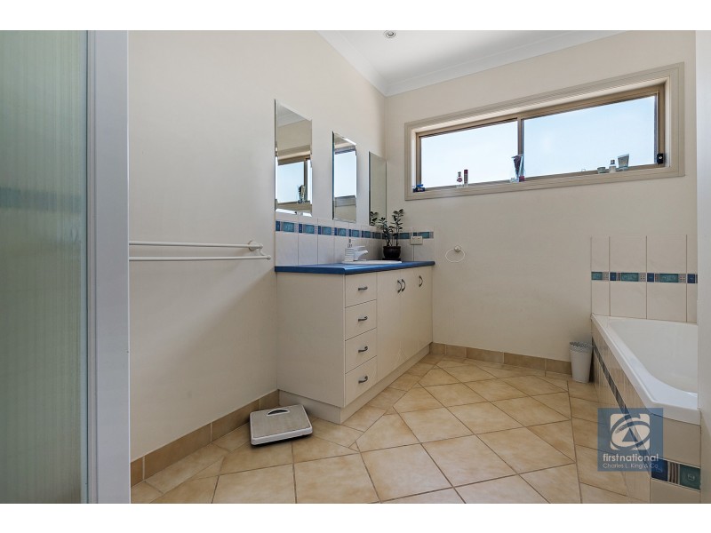 29 Woodlands Circuit, Echuca VIC 3564