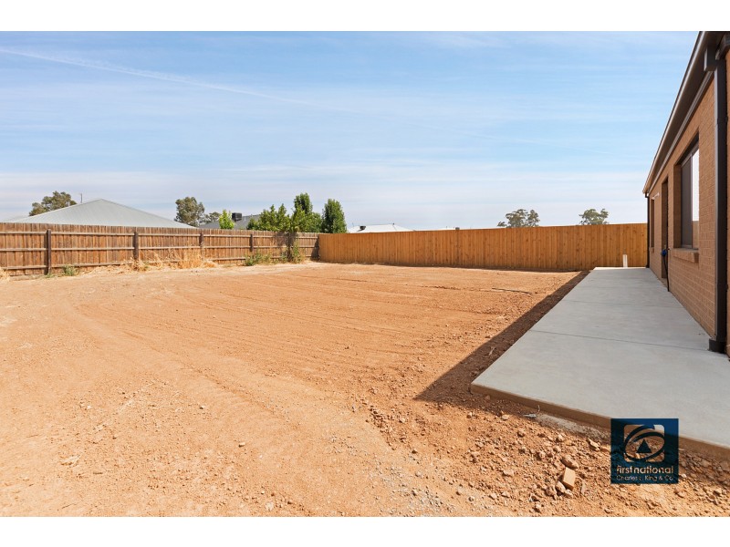 15 Lakeview Drive, Moama NSW 2731