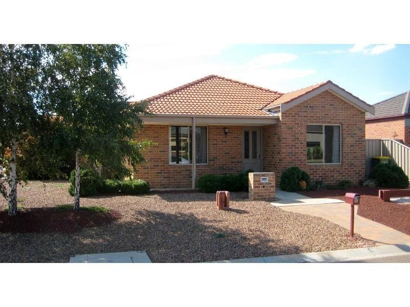 36 Genevieve Avenue, Echuca VIC 3564