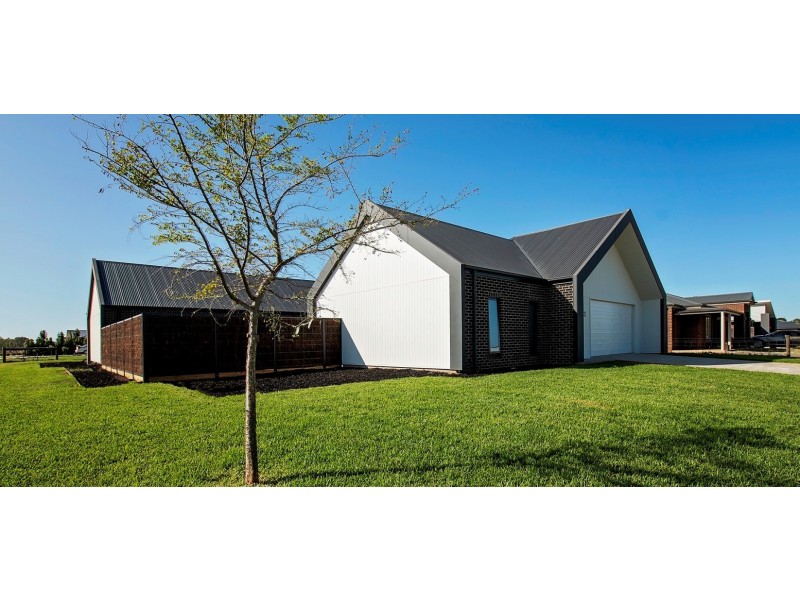 3 Sugargums Drive, Moama NSW 2731