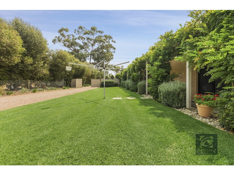 16 Manzanillo Avenue, Moama NSW 2731