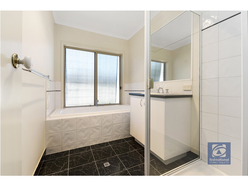 8 Harris Court, Moama NSW 2731