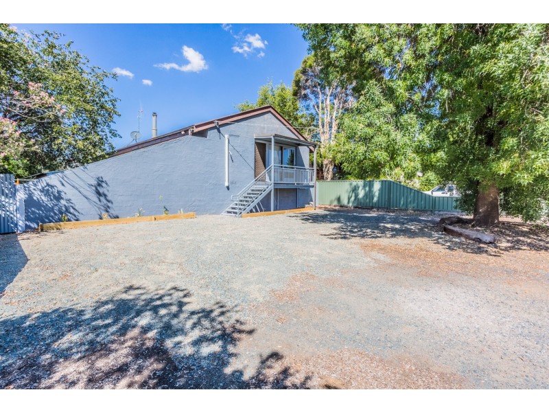 317 Ogilvie Avenue, Echuca VIC 3564