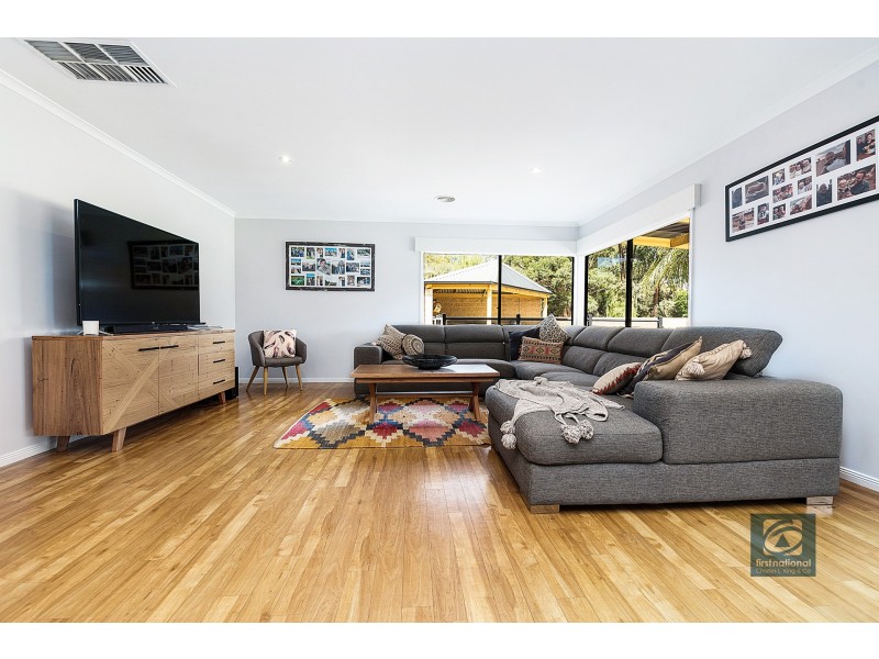 30 Village Court, Echuca VIC 3564